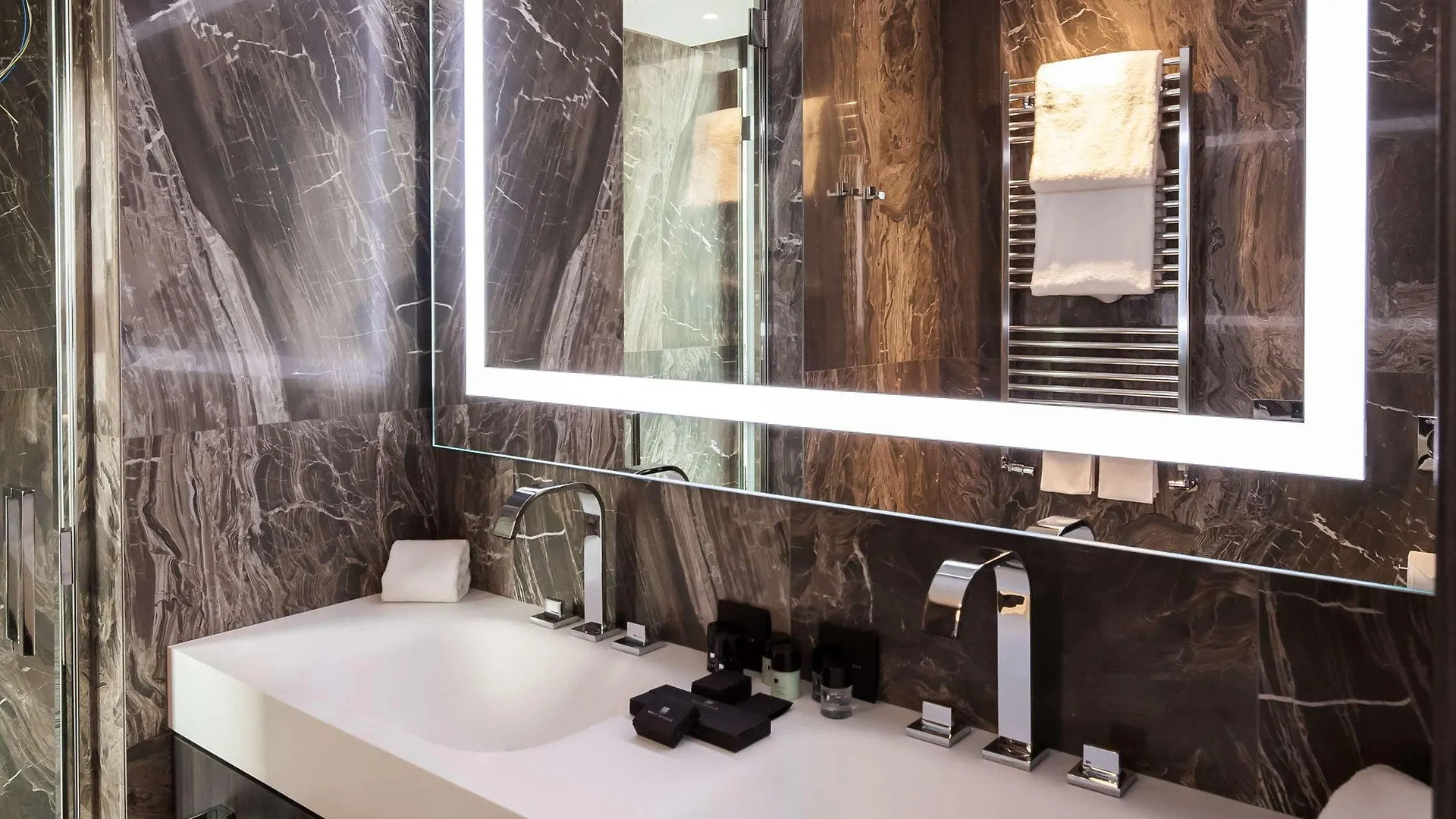 Hyatt Centric Milan Centrale Hotel