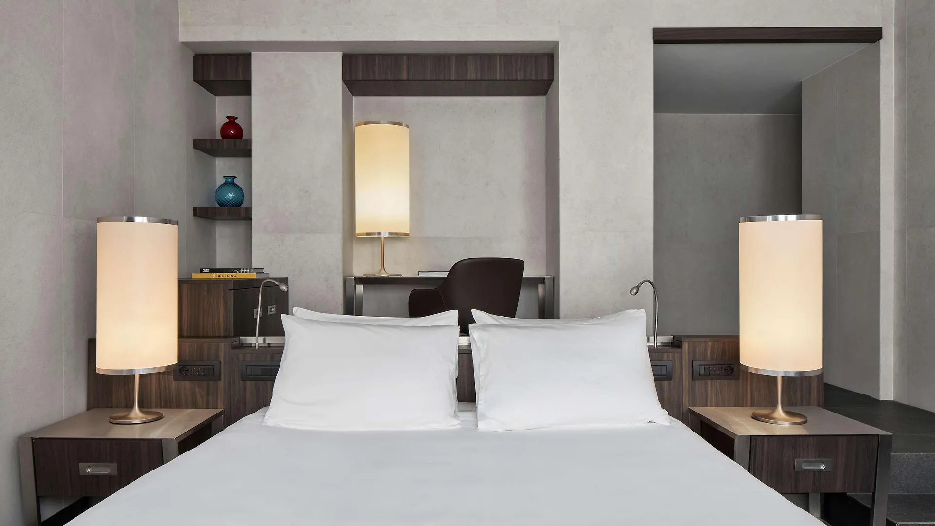 Hyatt Centric Milan Centrale 4*,  Italy