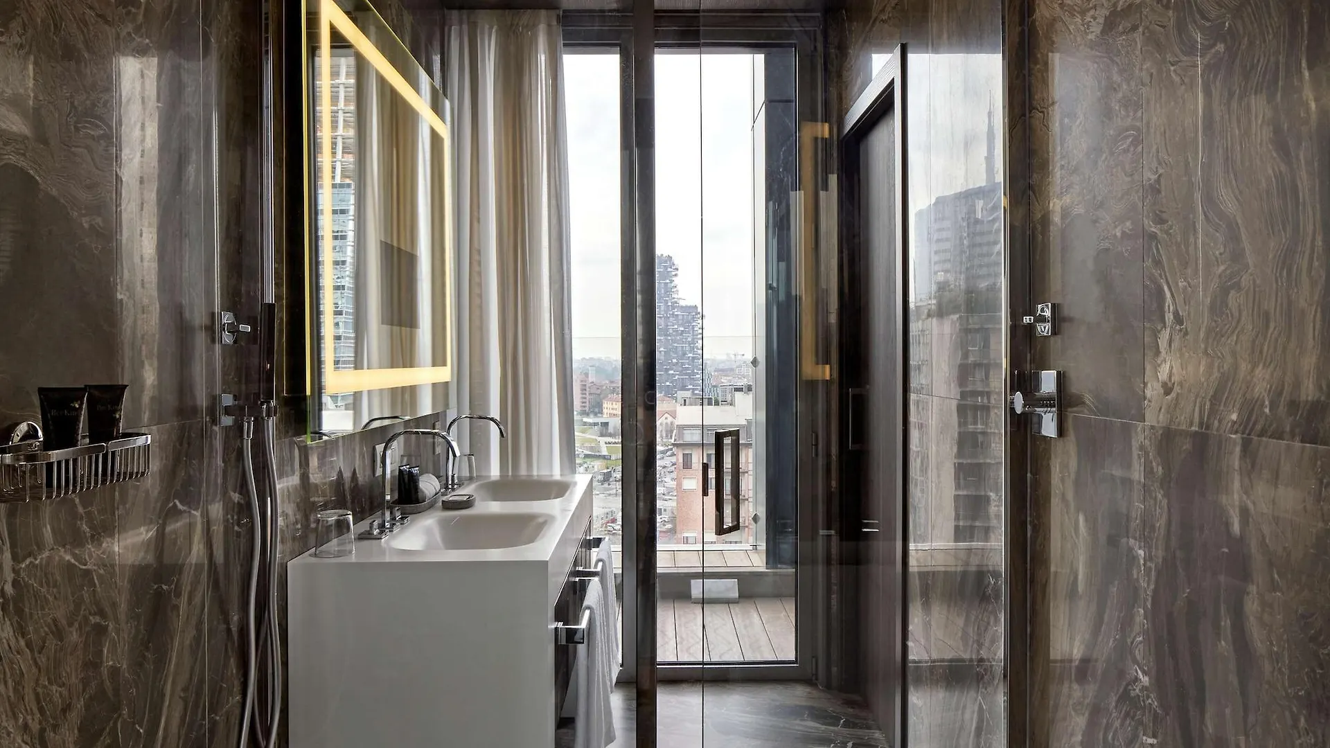 Hyatt Centric Milan Centrale 4*,