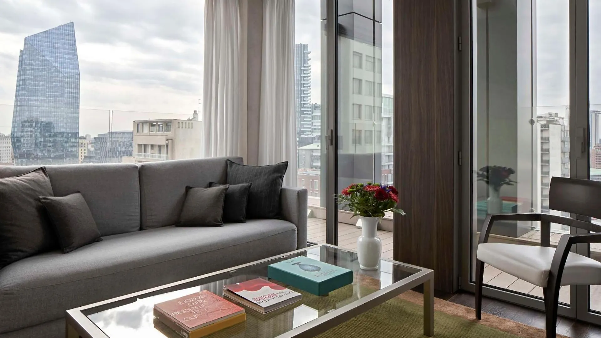 Hyatt Centric Milan Centrale Hotel